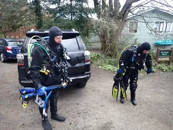 Divers